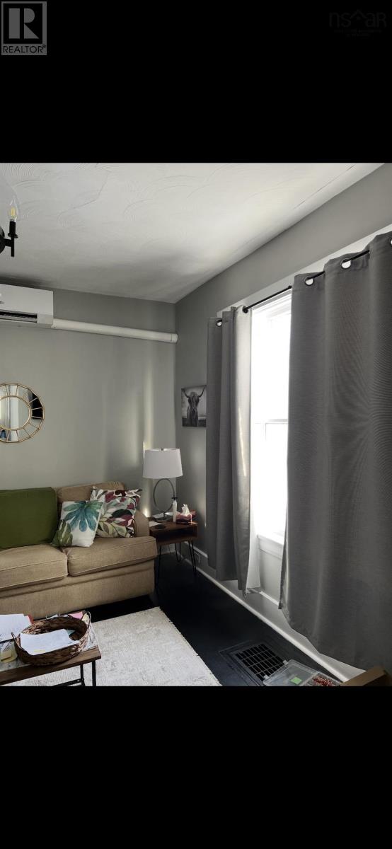 54 Laplanche Street Property Photo 17