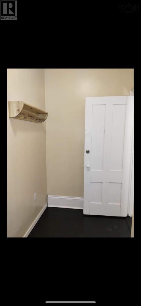 54 Laplanche Street Property Photo 23