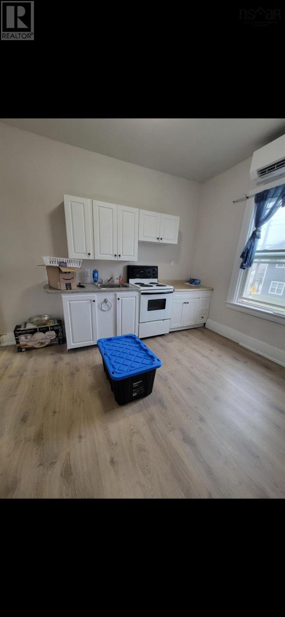 54 Laplanche Street Property Photo 35