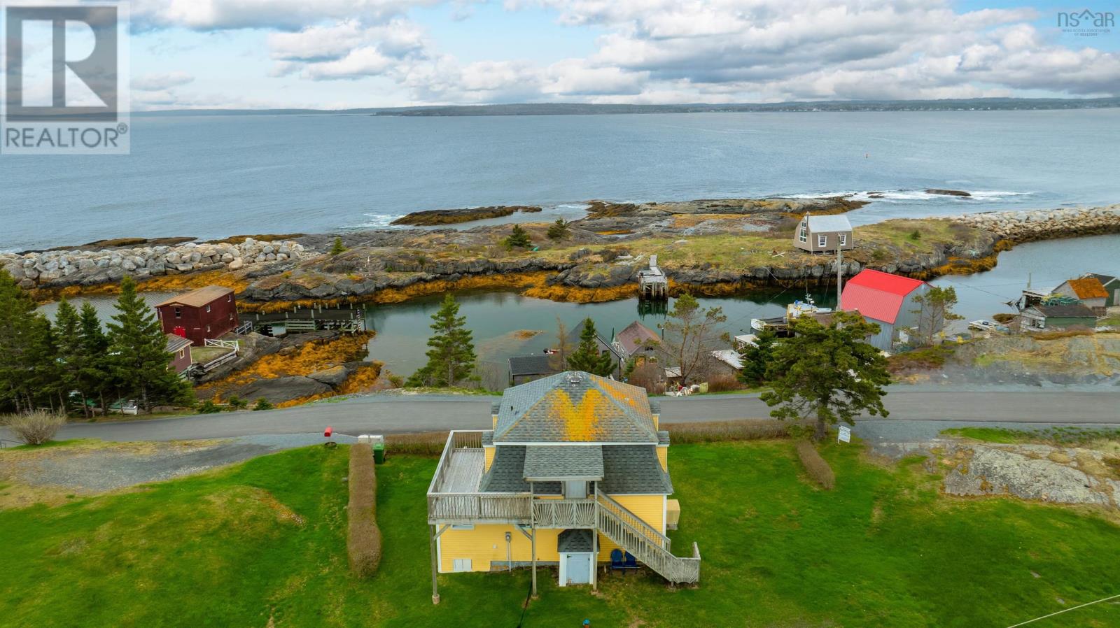 Blue Rocks Real Estate Listings Main Image