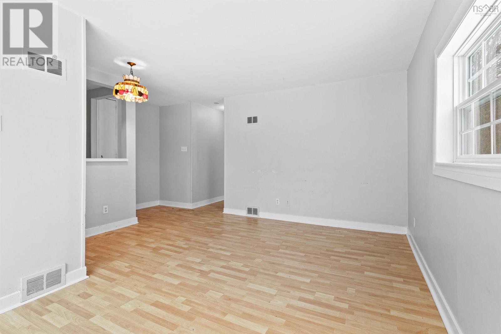 87 Melody Drive Property Photo 4