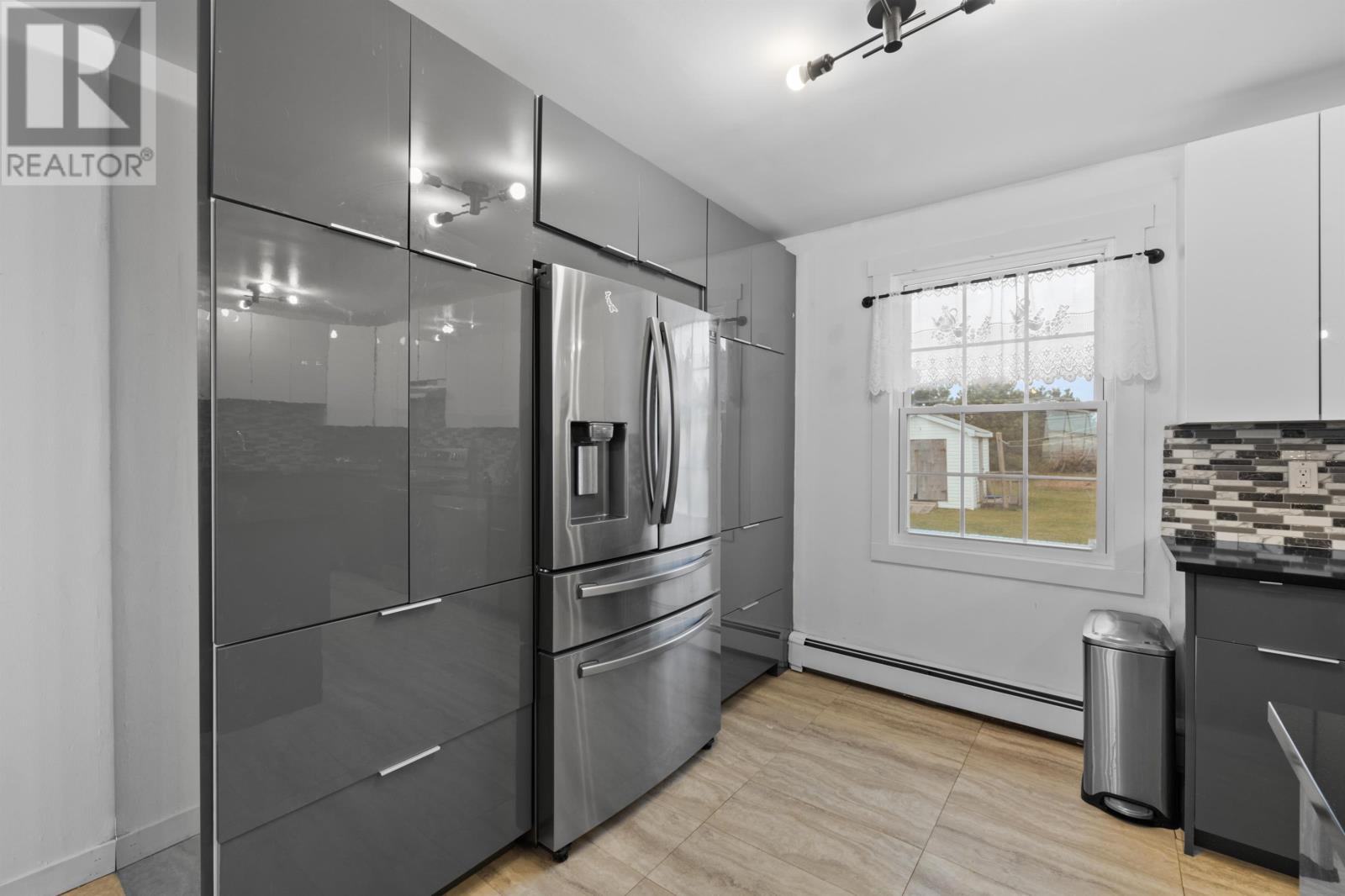 11206 Shore Road Property Photo 8
