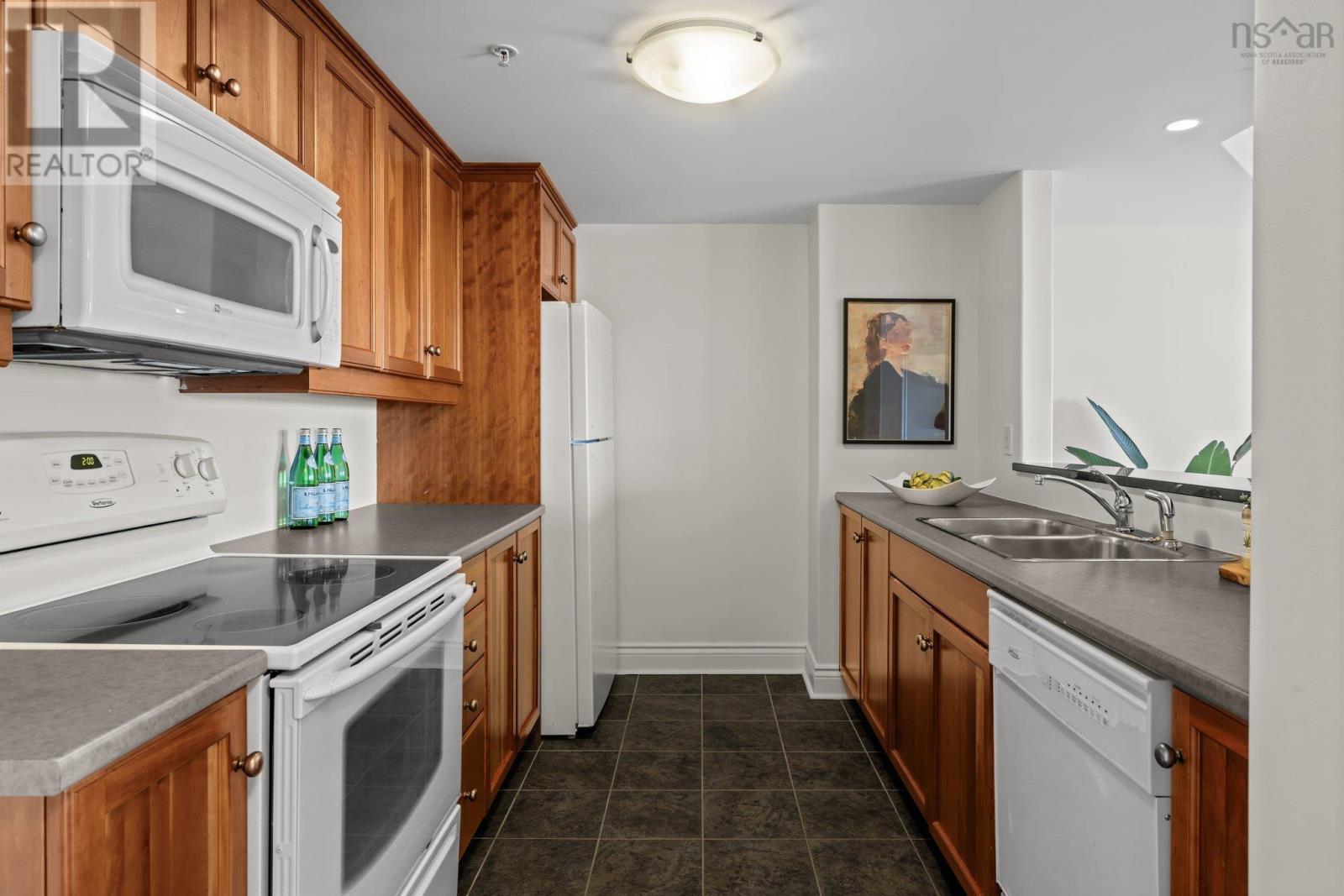 404 5234 Morris Street Property Photo 12