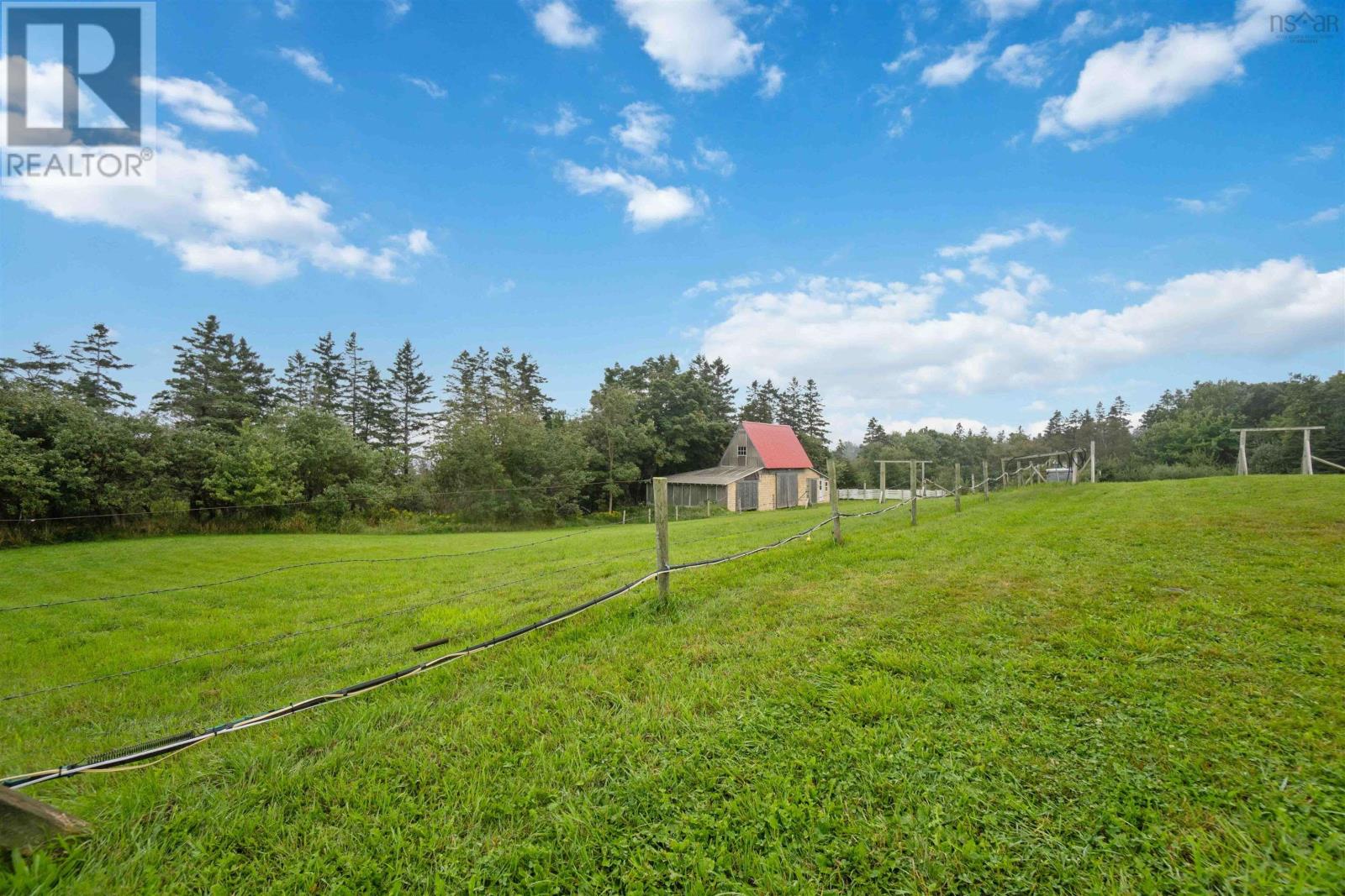 8835 Highway 217 Property Photo 16