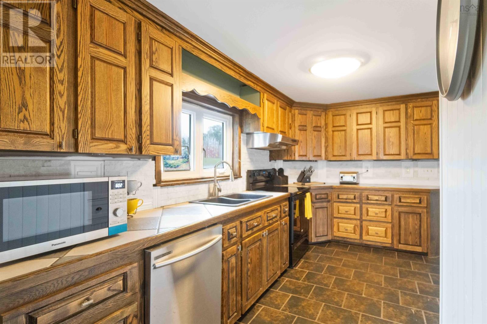 8835 Highway 217 Property Photo 33