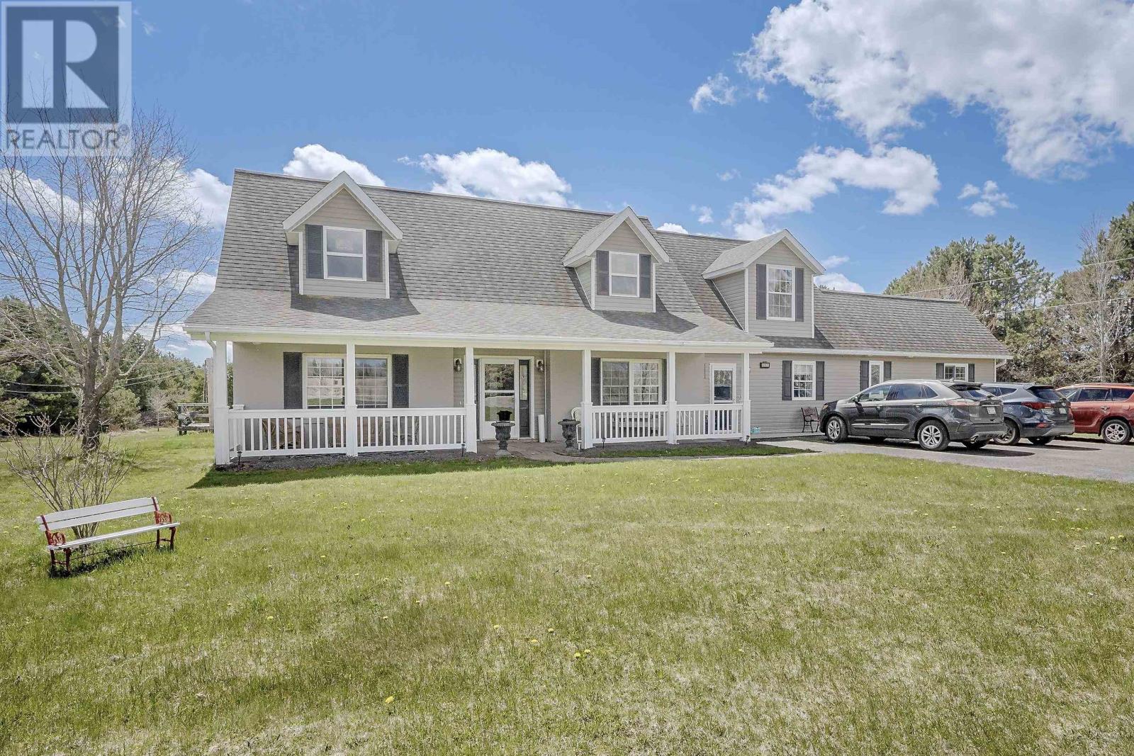 663 Valleyfield Road Property Photo