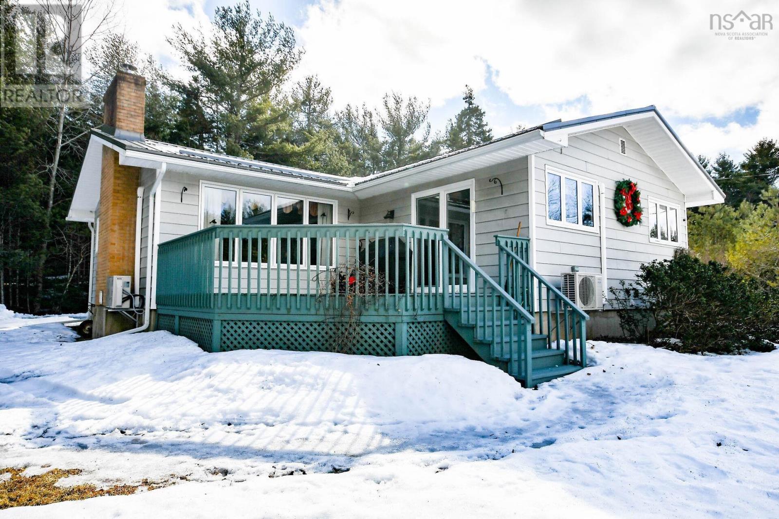 Chester Basin Real Estate Listings Main Image