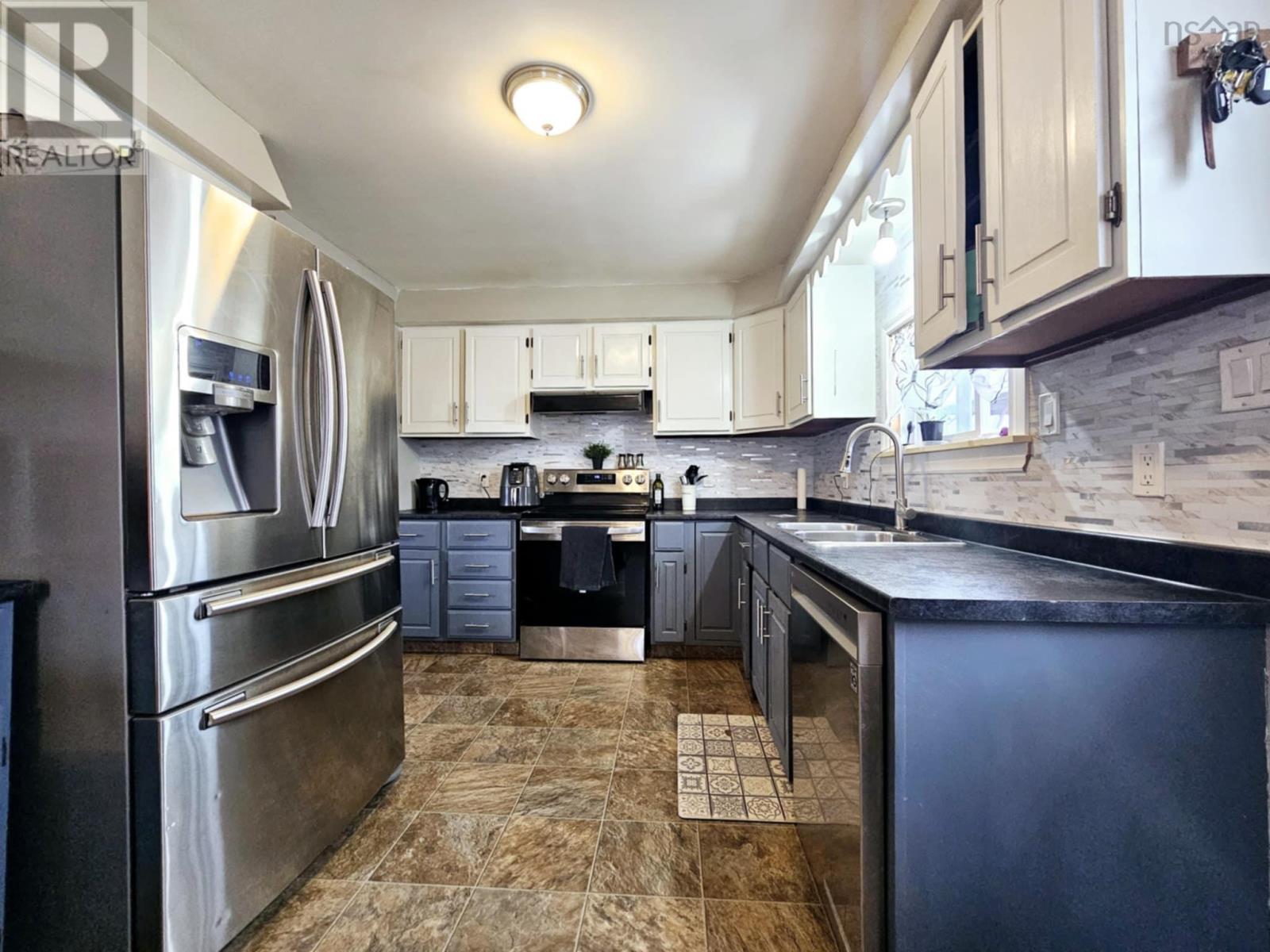 733 Old Tatamagouche Road Property Photo 14