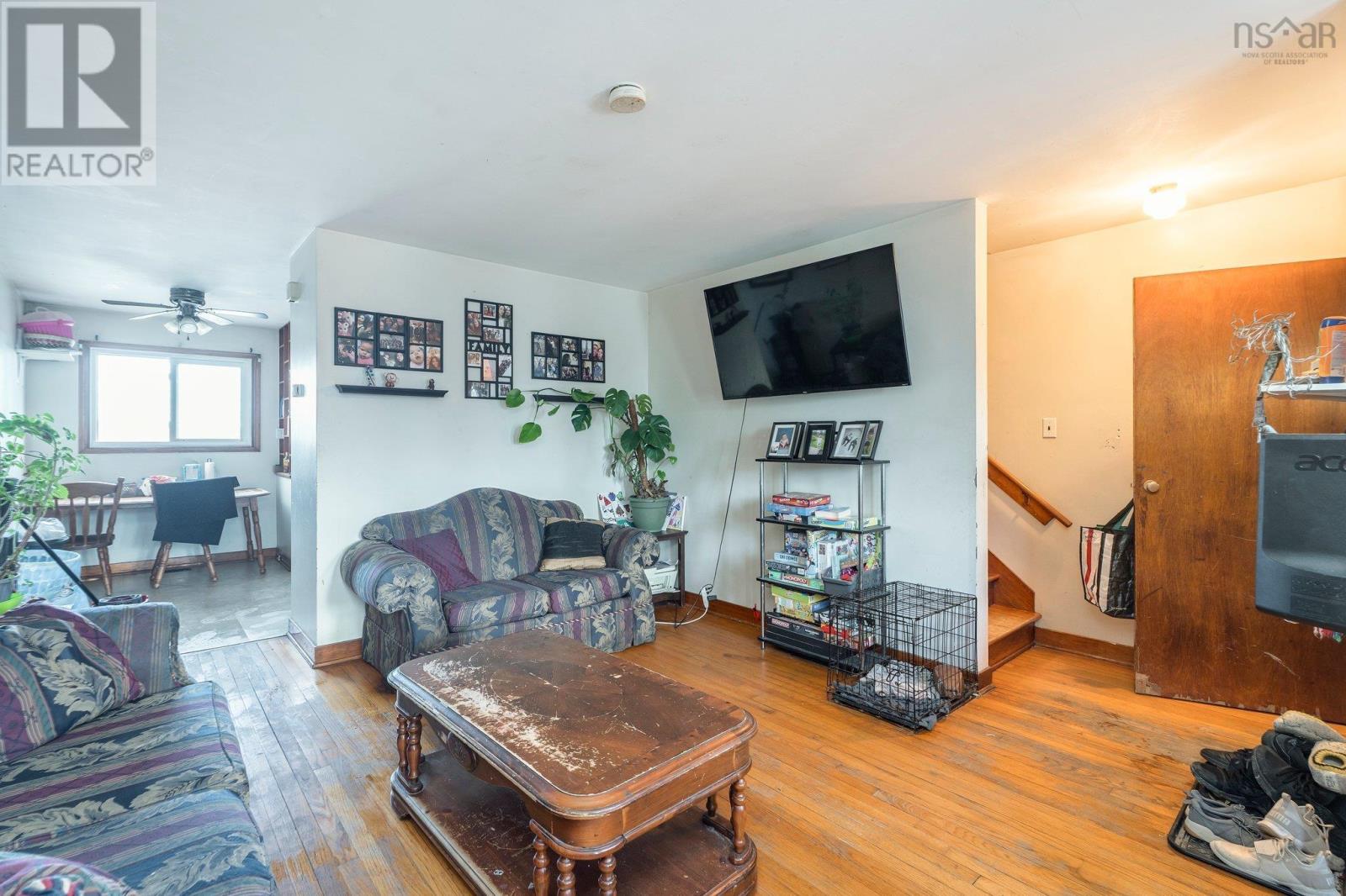 49 A&b Lynn Drive Property Photo 8