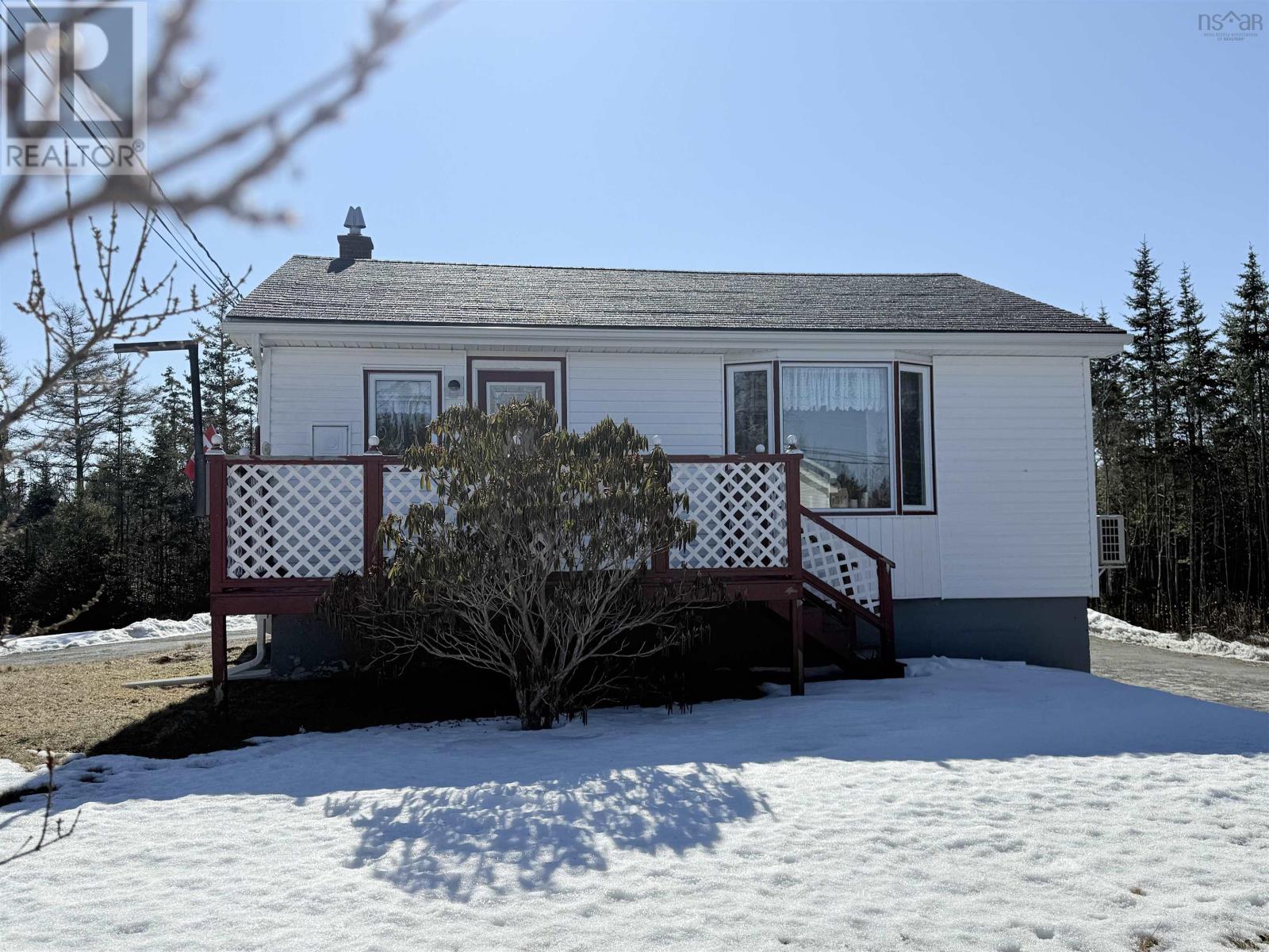 Clam Harbour Real Estate Listings Main Image