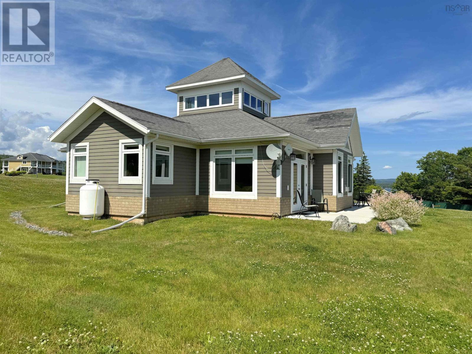 7 Bell Bay Way Property Photo