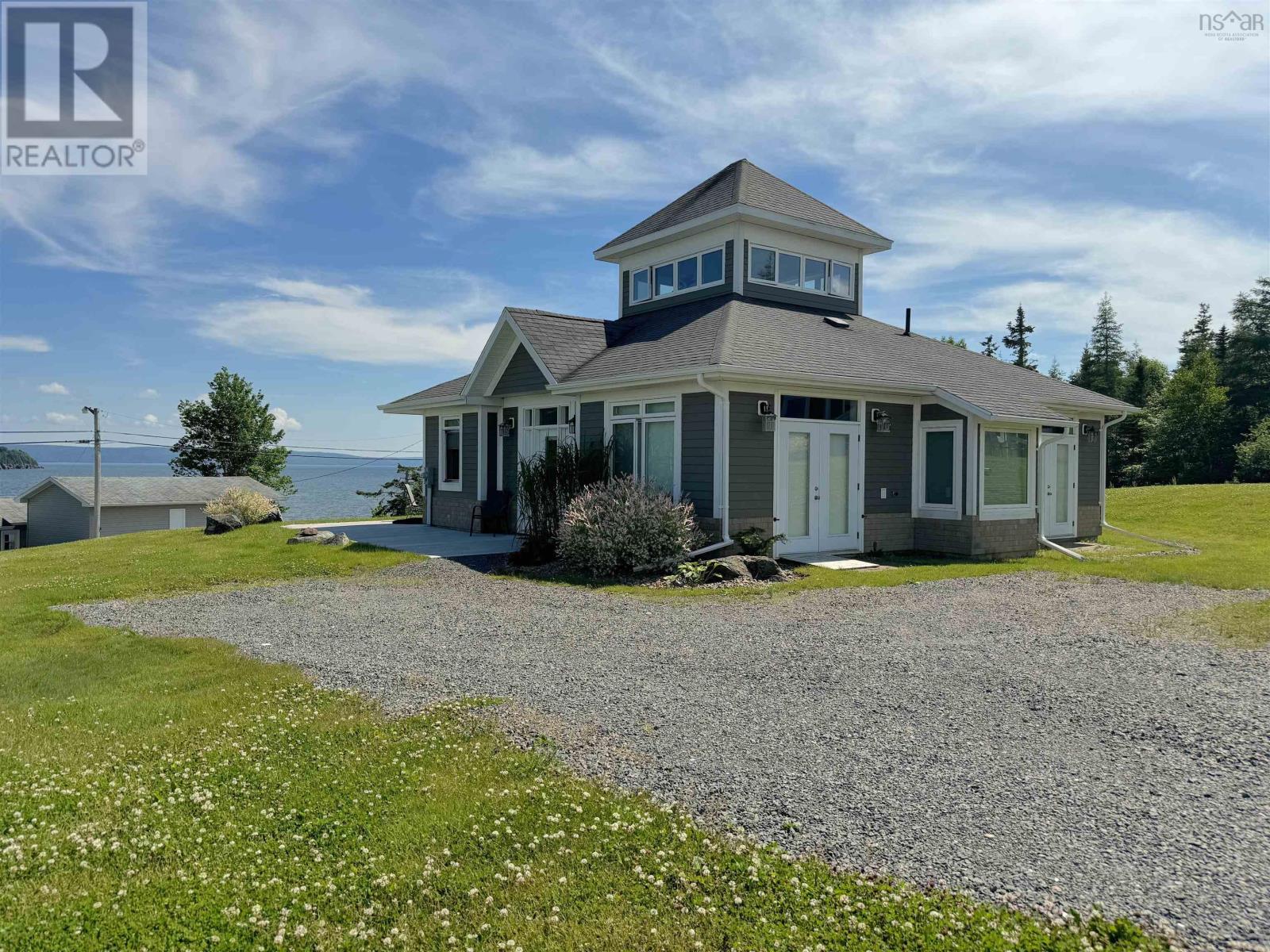 7 Bell Bay Way Property Photo 2