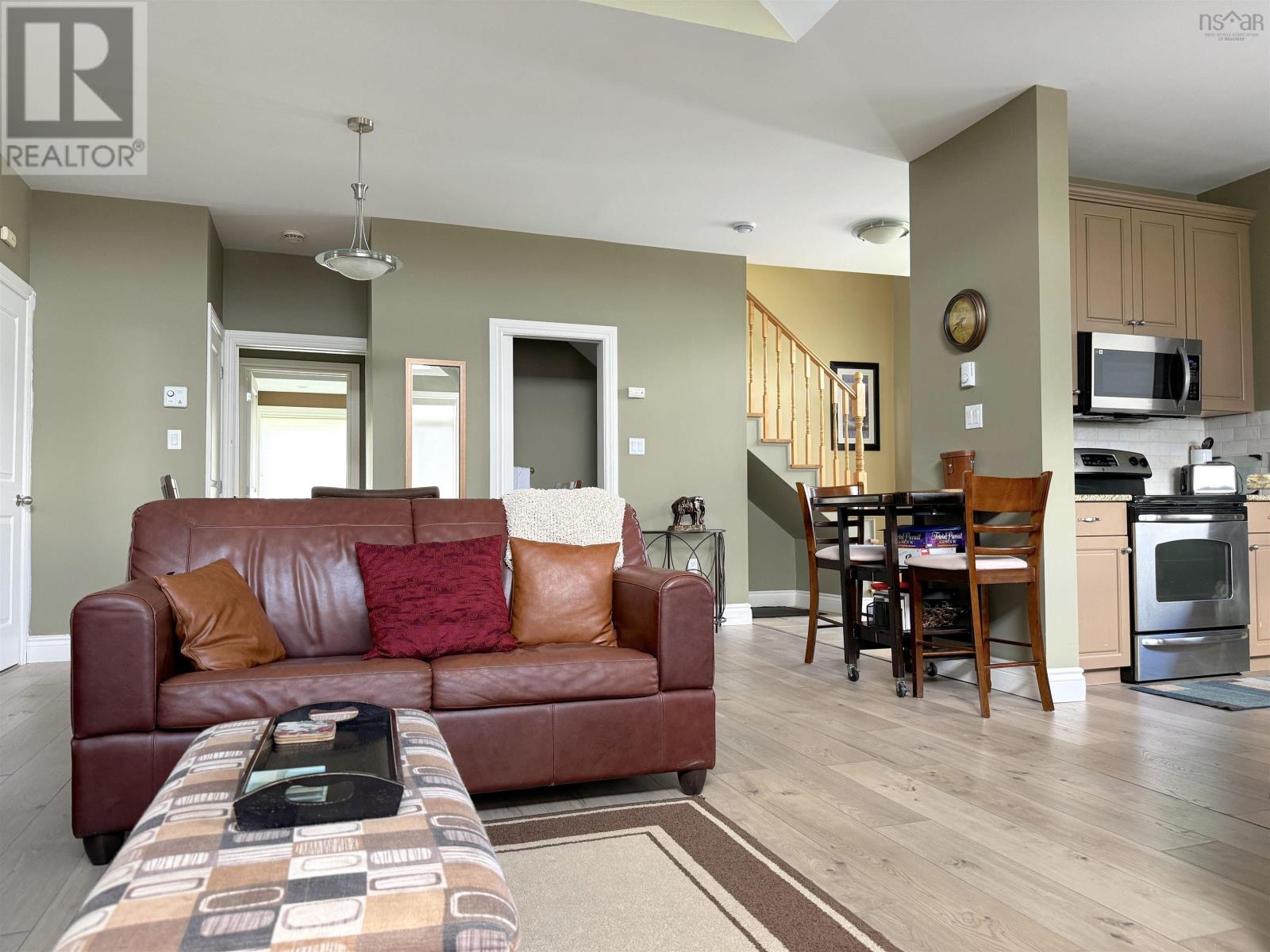 7 Bell Bay Way Property Photo 10