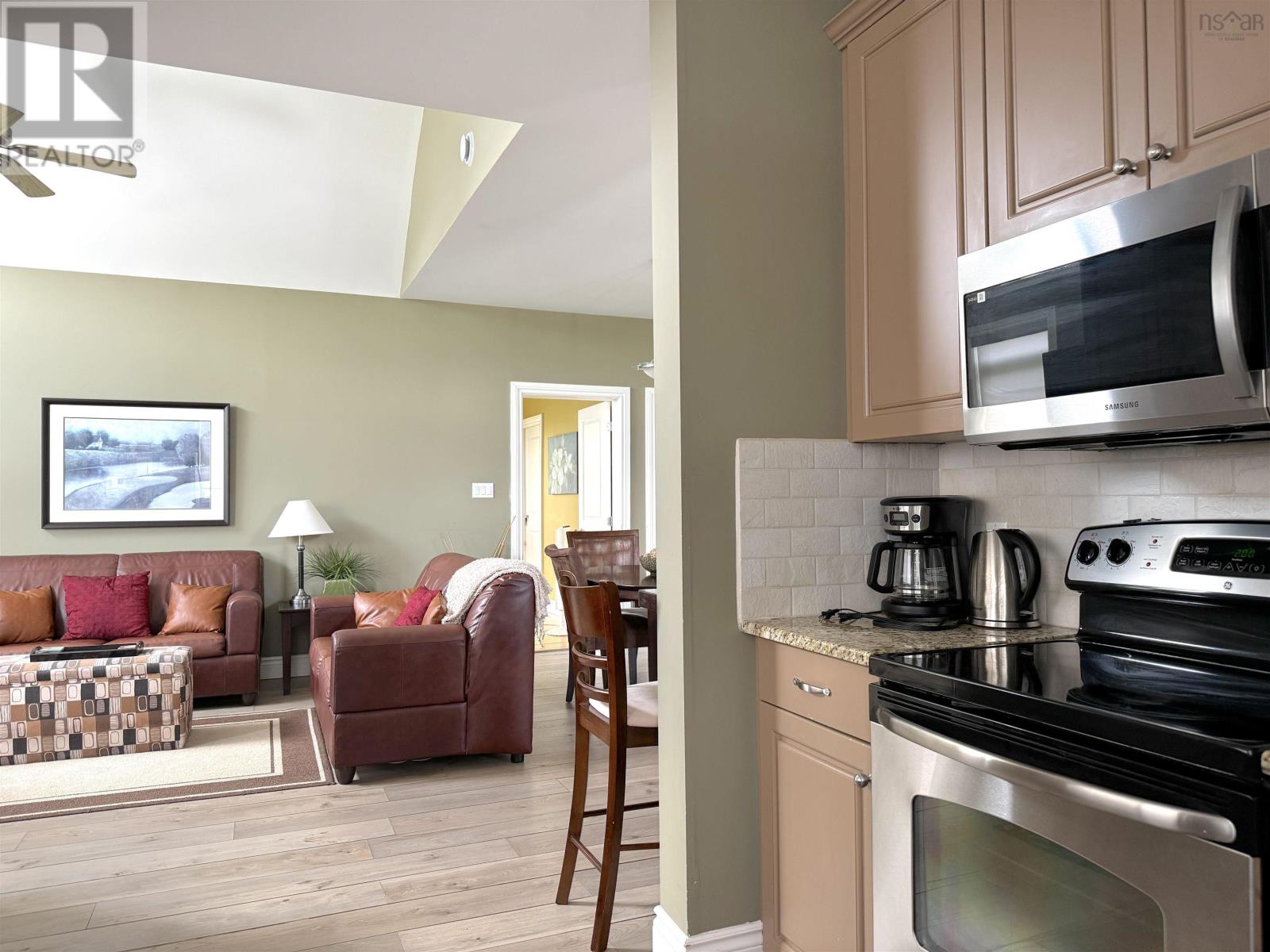 7 Bell Bay Way Property Photo 14