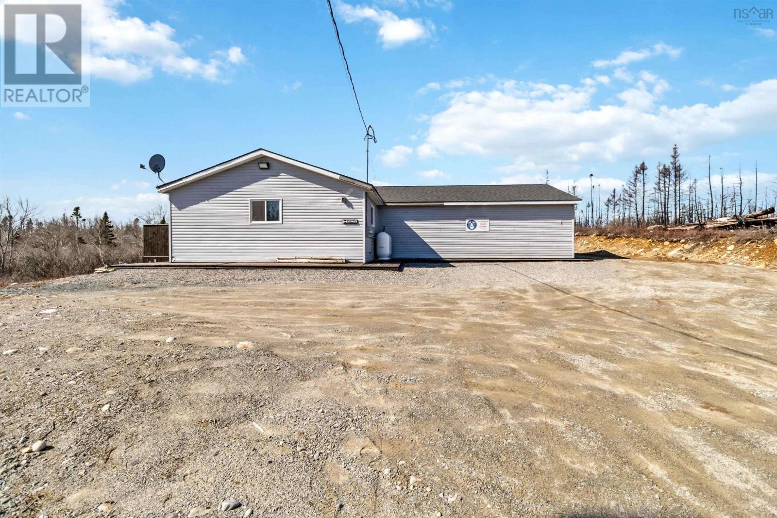128 Beach Road Property Photo 3