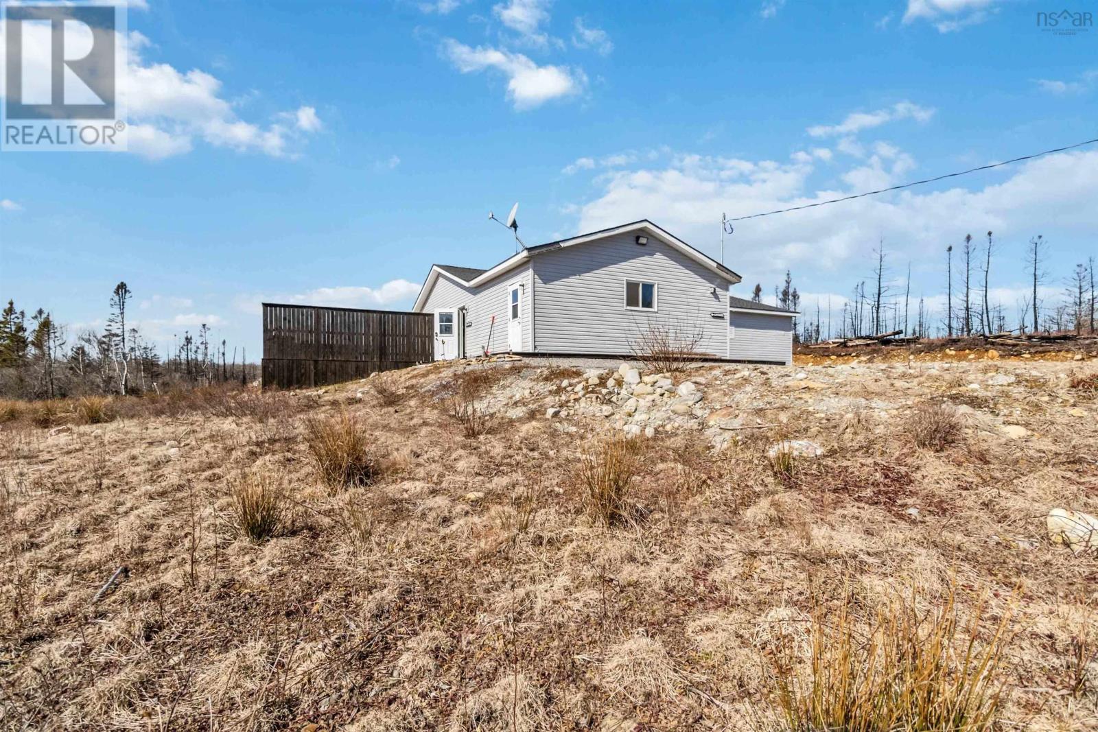 128 Beach Road Property Photo 4