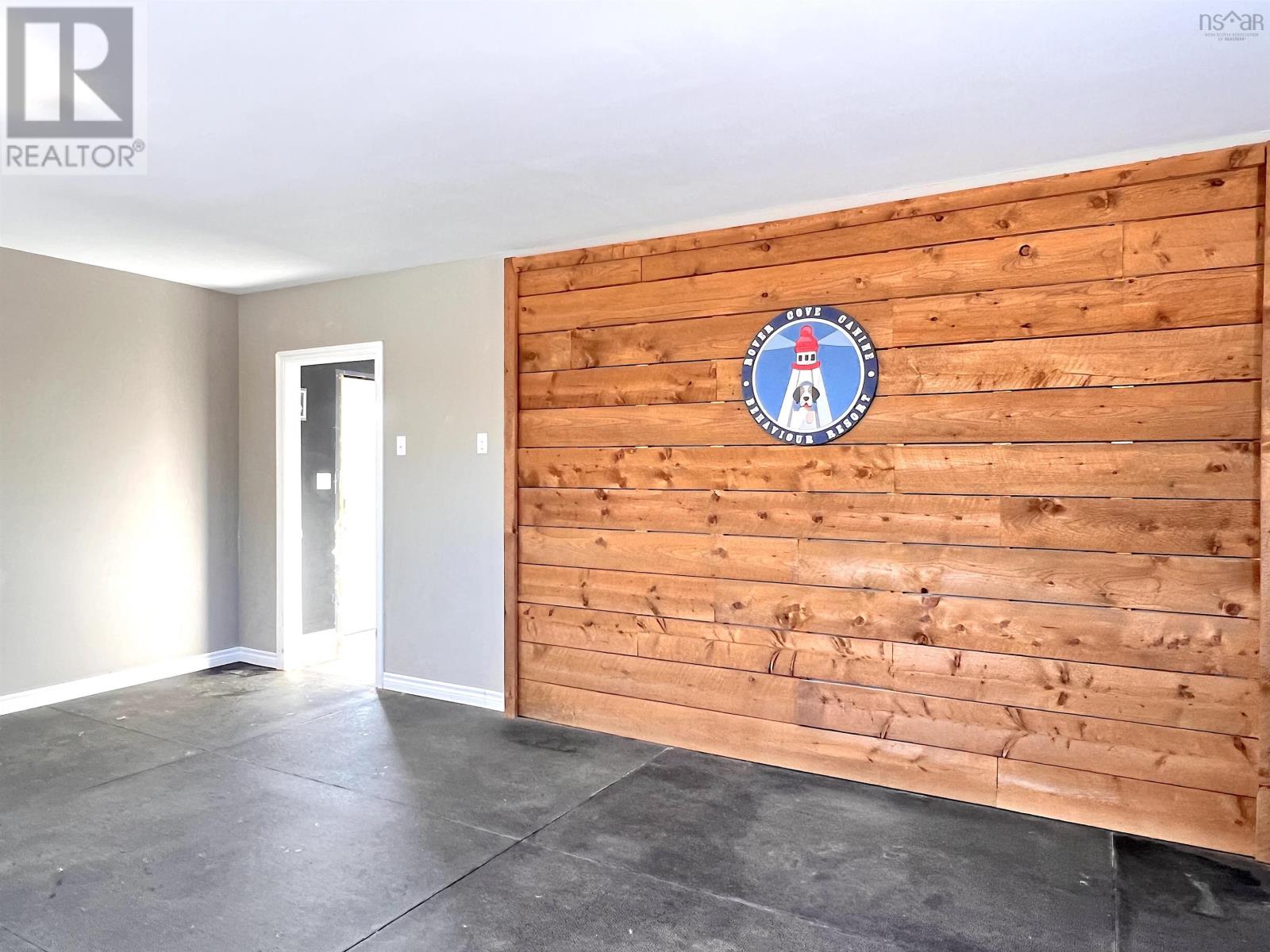 128 Beach Road Property Photo 12