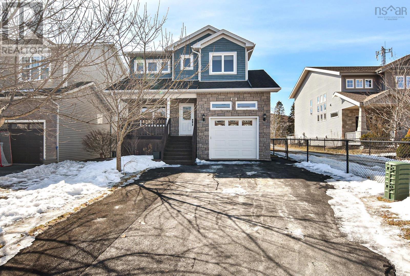 62 Aspenhill Court Property Photo