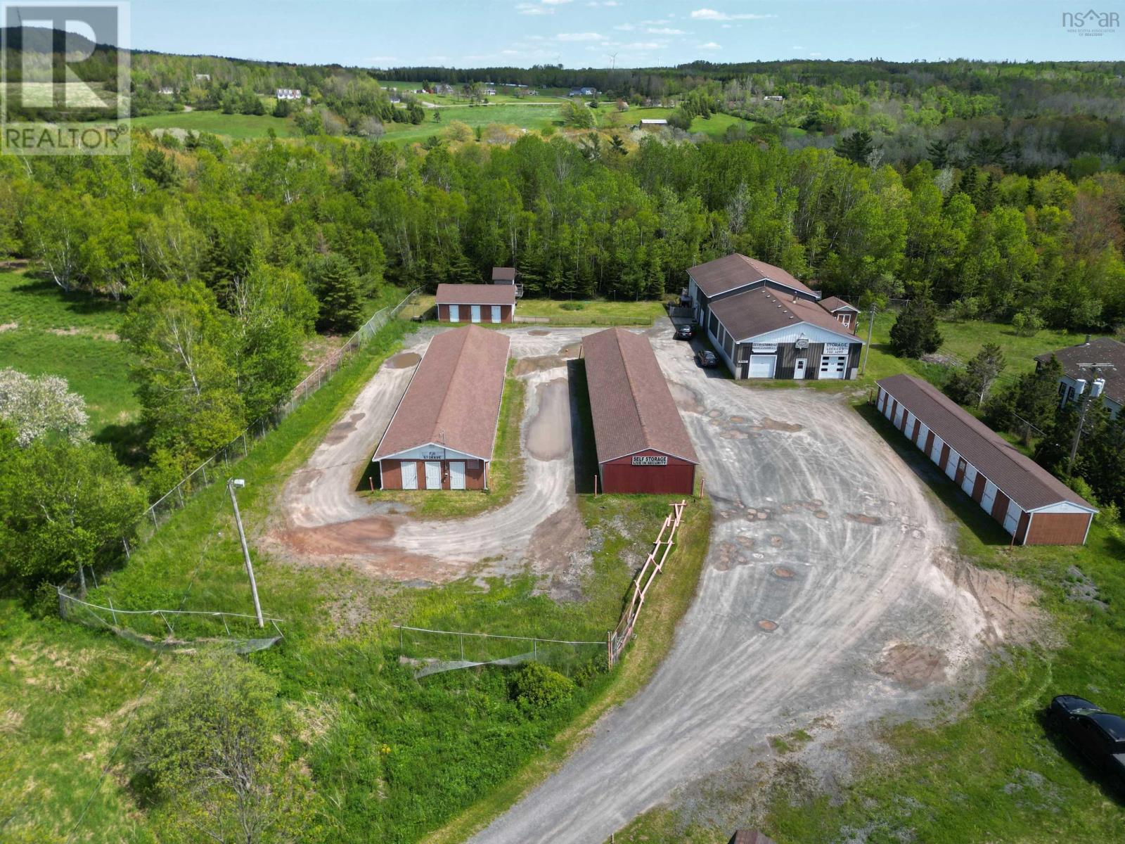 5982 Stellarton Trafalgar Road Property Photo 1