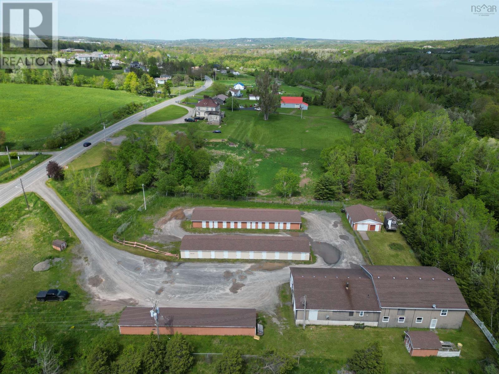 5982 Stellarton Trafalgar Road Property Photo 2