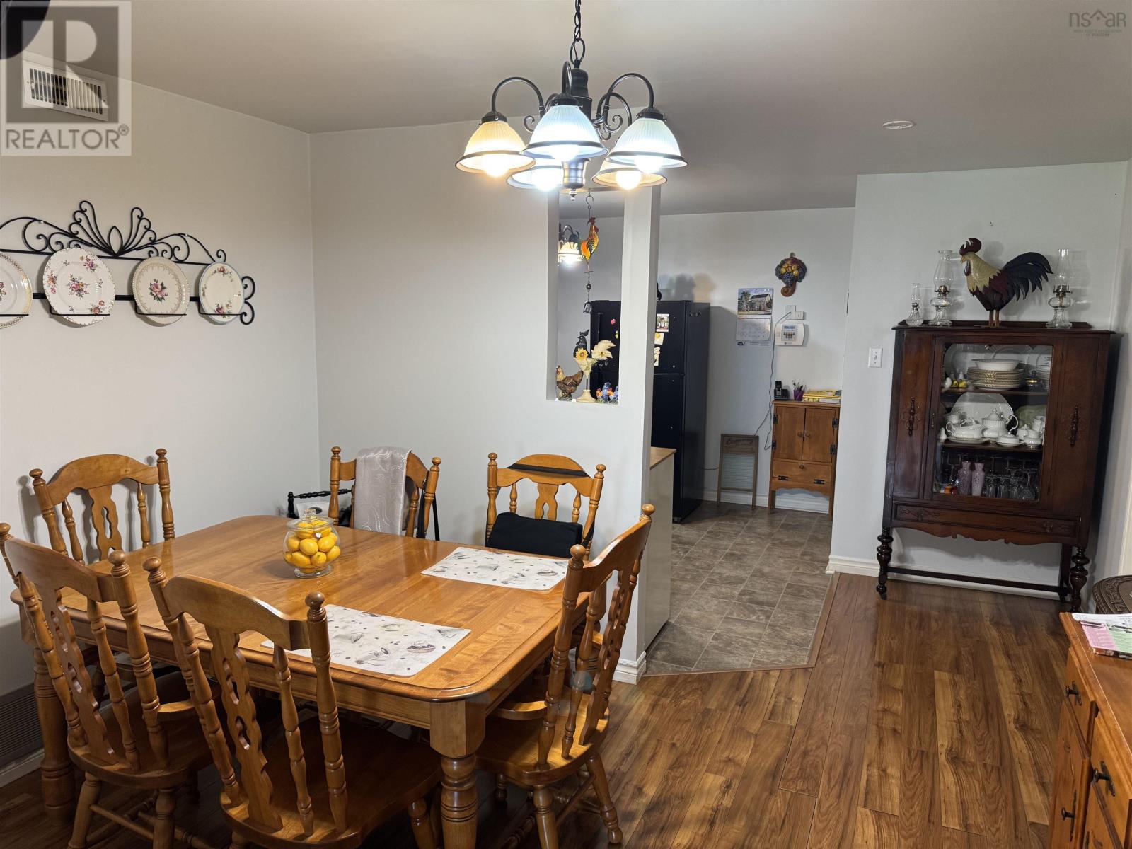 5982 Stellarton Trafalgar Road Property Photo 6