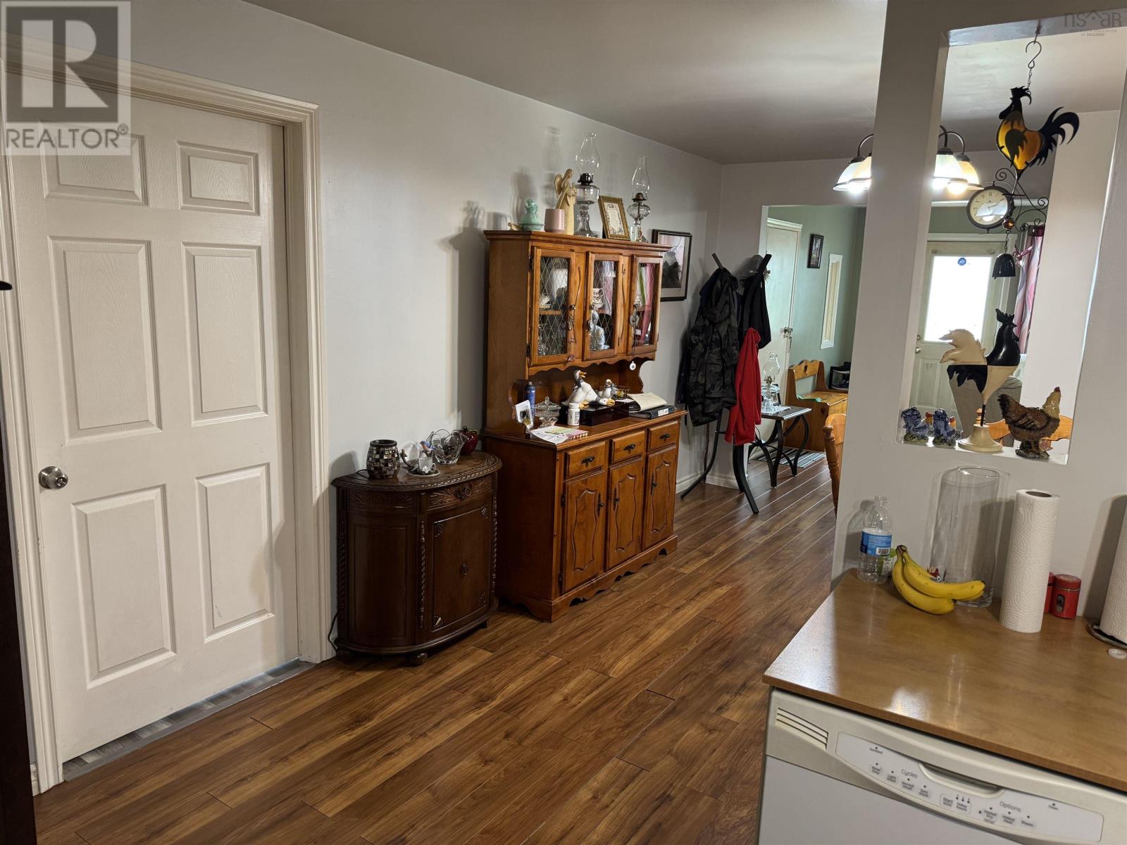 5982 Stellarton Trafalgar Road Property Photo 9