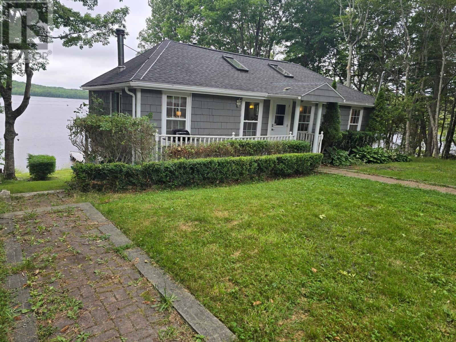 253 Perry Road Property Photo