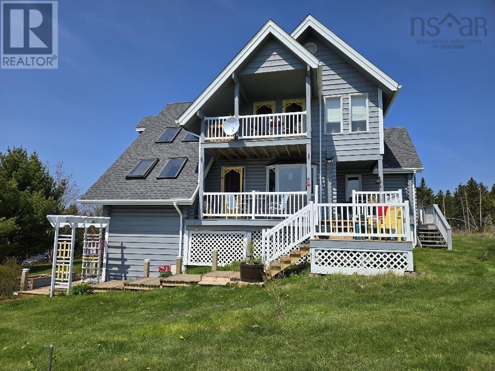 164 Kenomee Heights Lane Property Photo 2