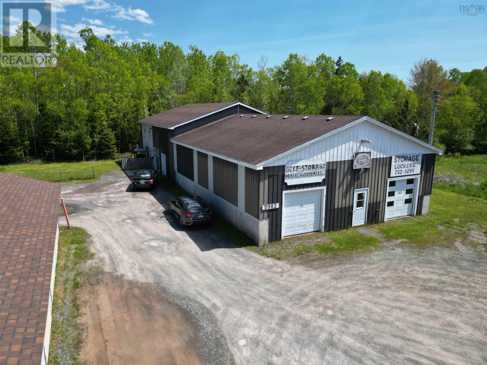 5982 Stellarton Trafalgar Road