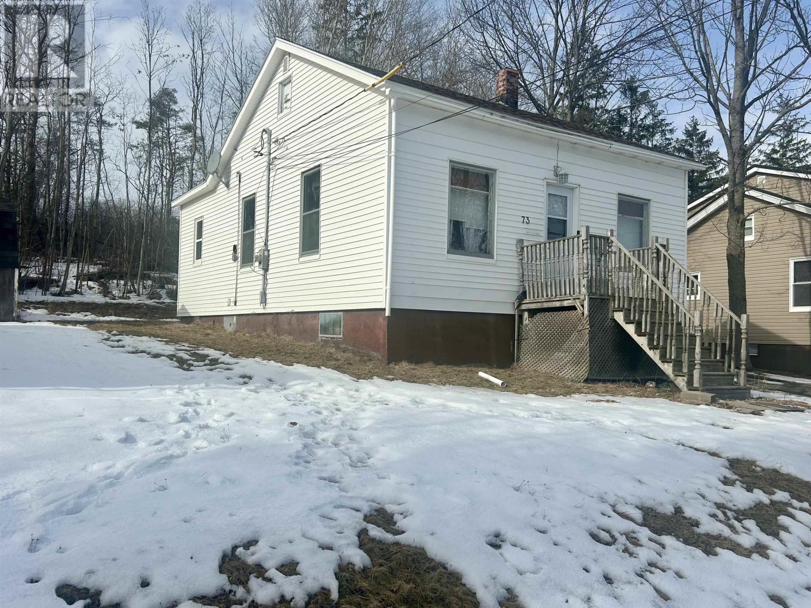 73 Ellis Street Property Photo