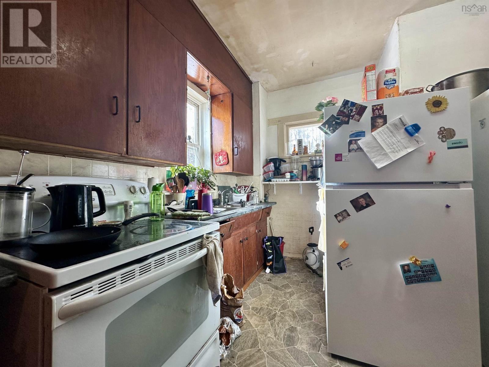 73 Ellis Street Property Photo 3