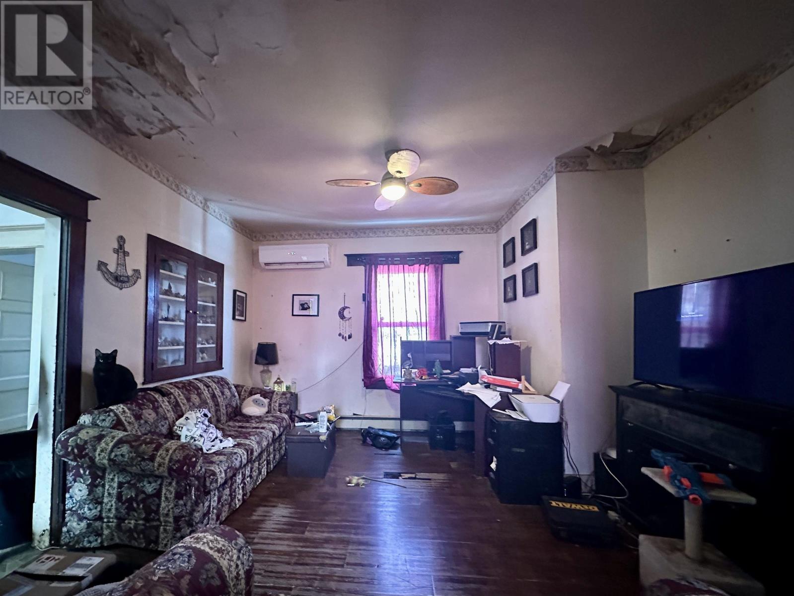 73 Ellis Street Property Photo 4