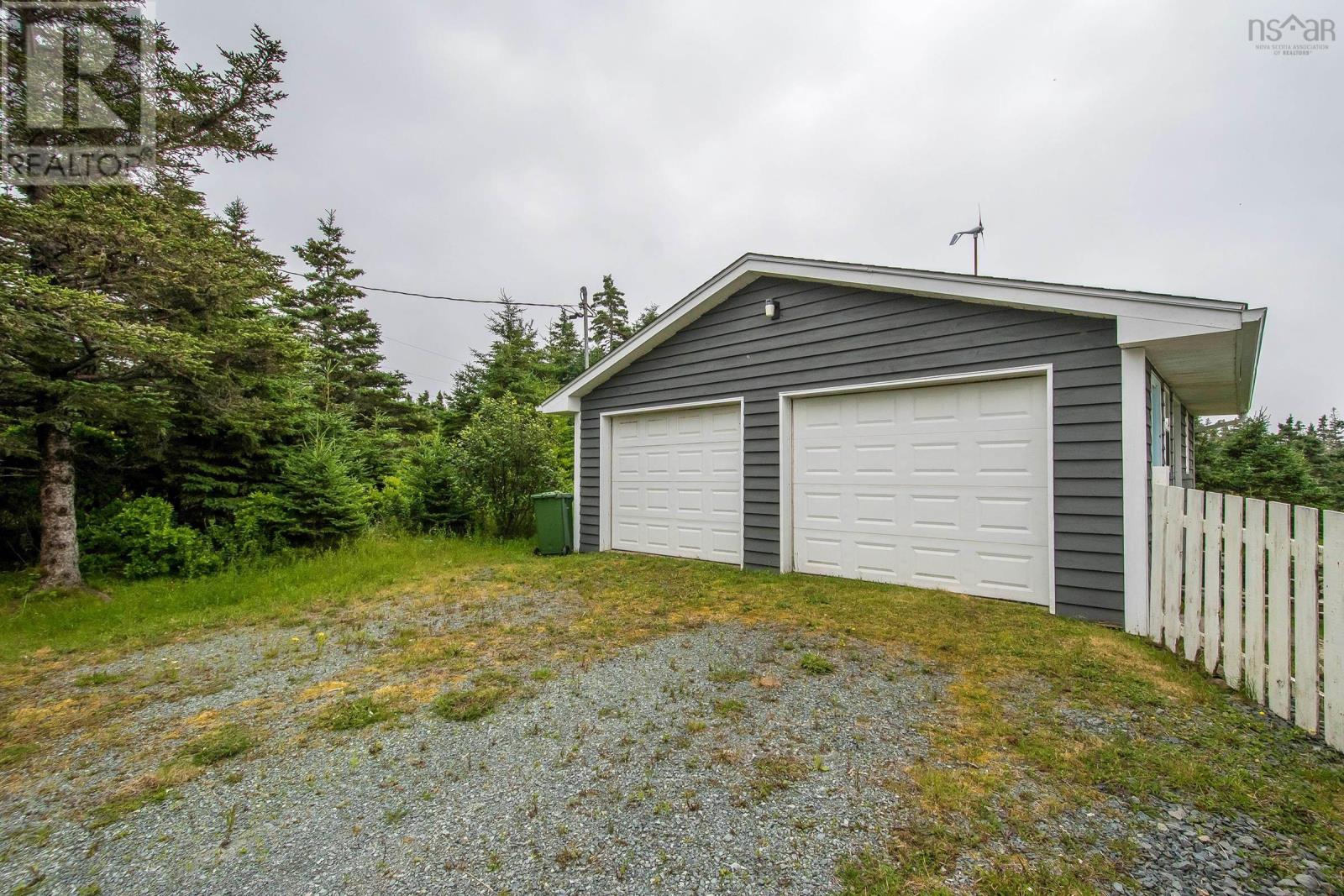 3078 Ostrea Lake Road Property Photo 39