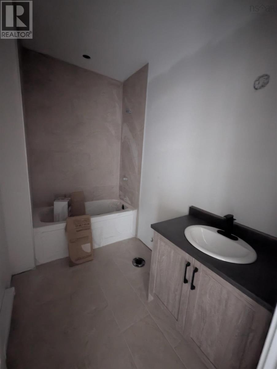 34 40 Shadebush Walk Property Photo 7