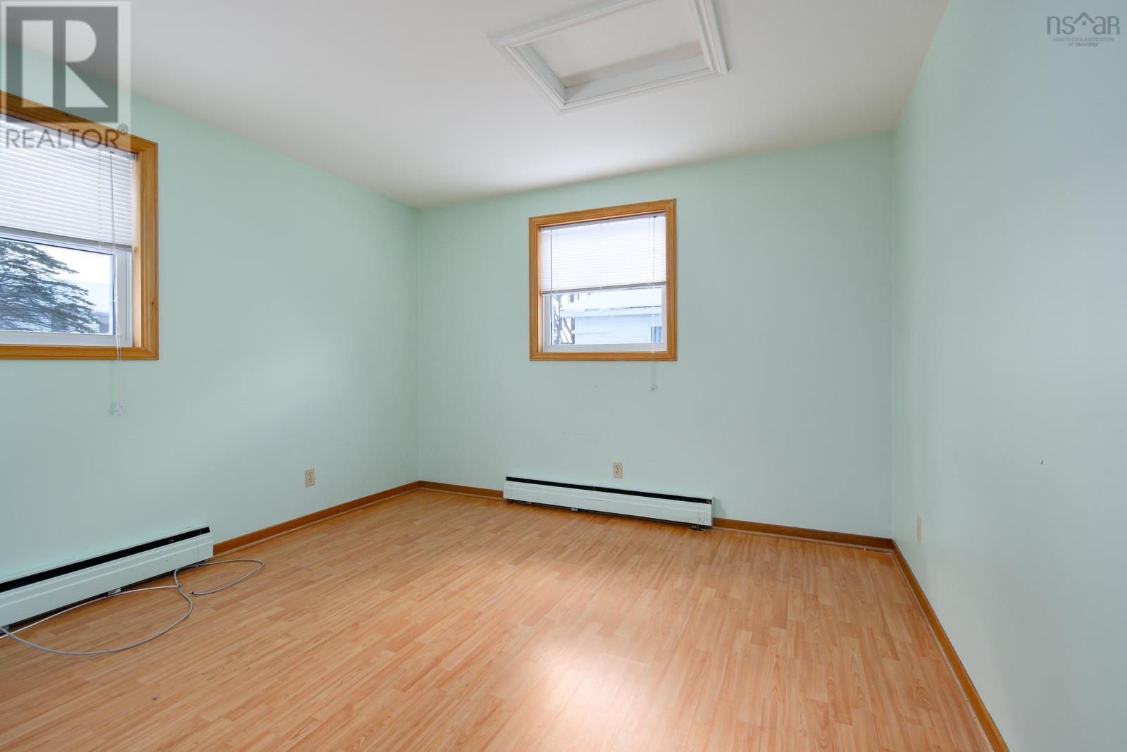 276 Columbia Street Property Photo 19