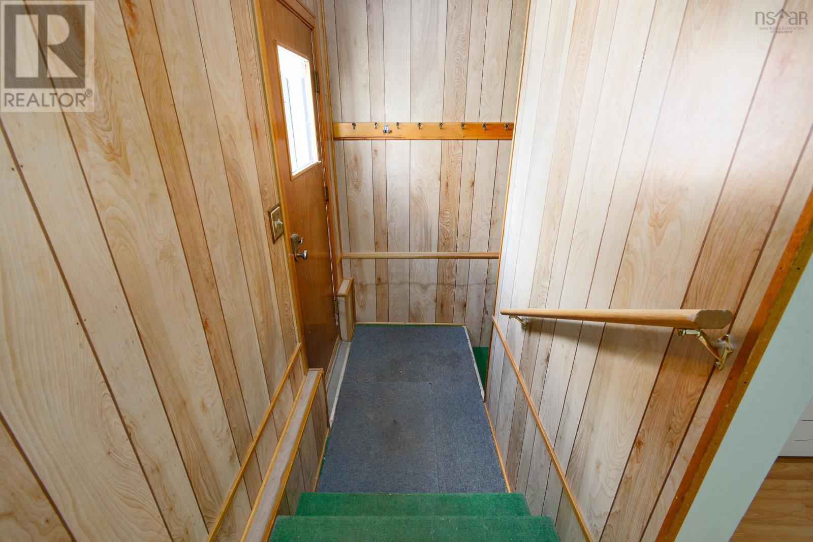 276 Columbia Street Property Photo 38