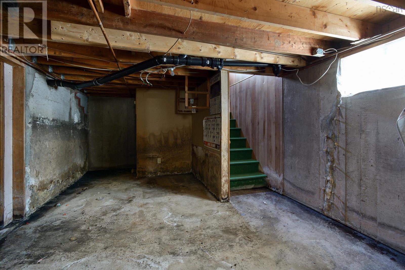 276 Columbia Street Property Photo 39