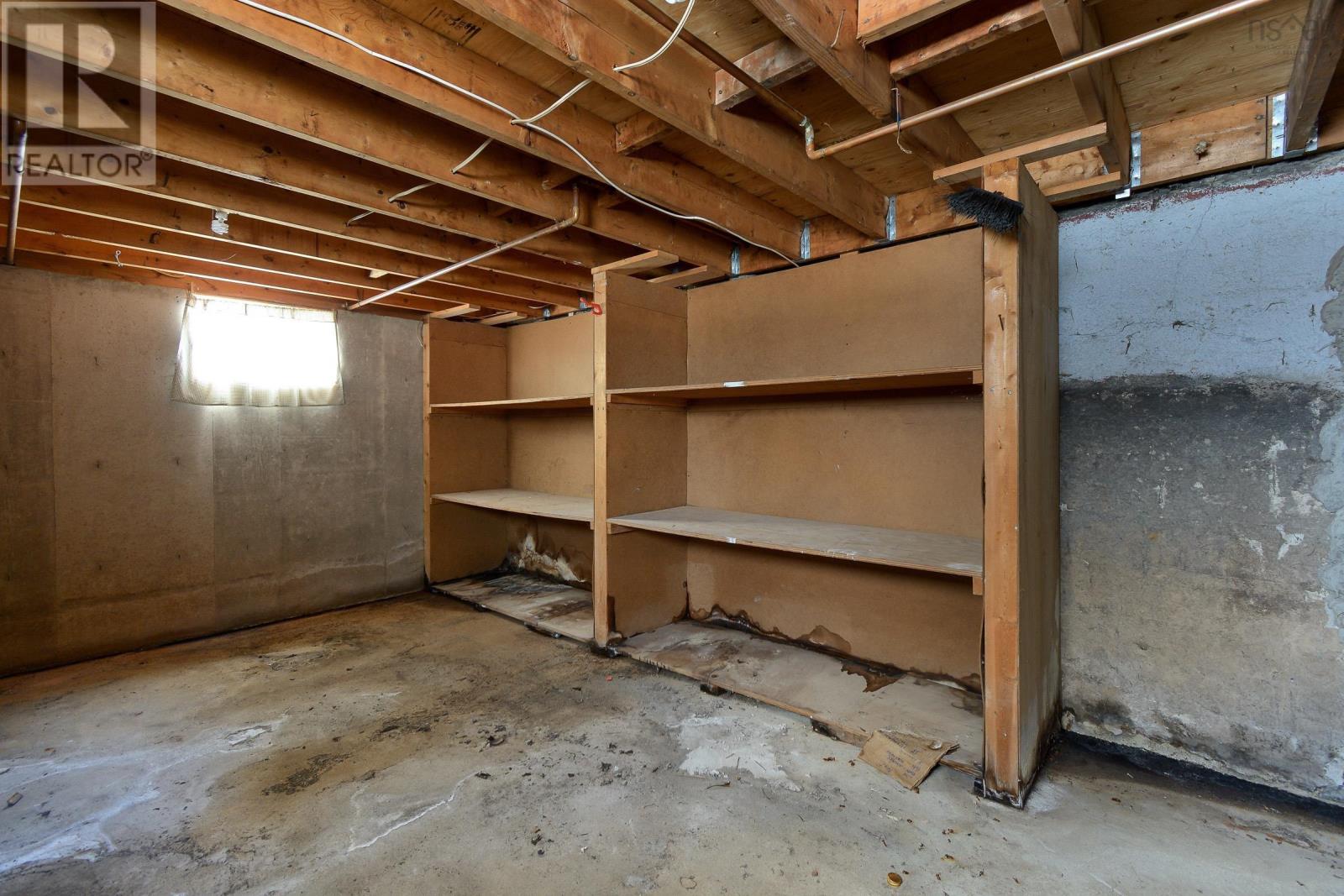 276 Columbia Street Property Photo 40