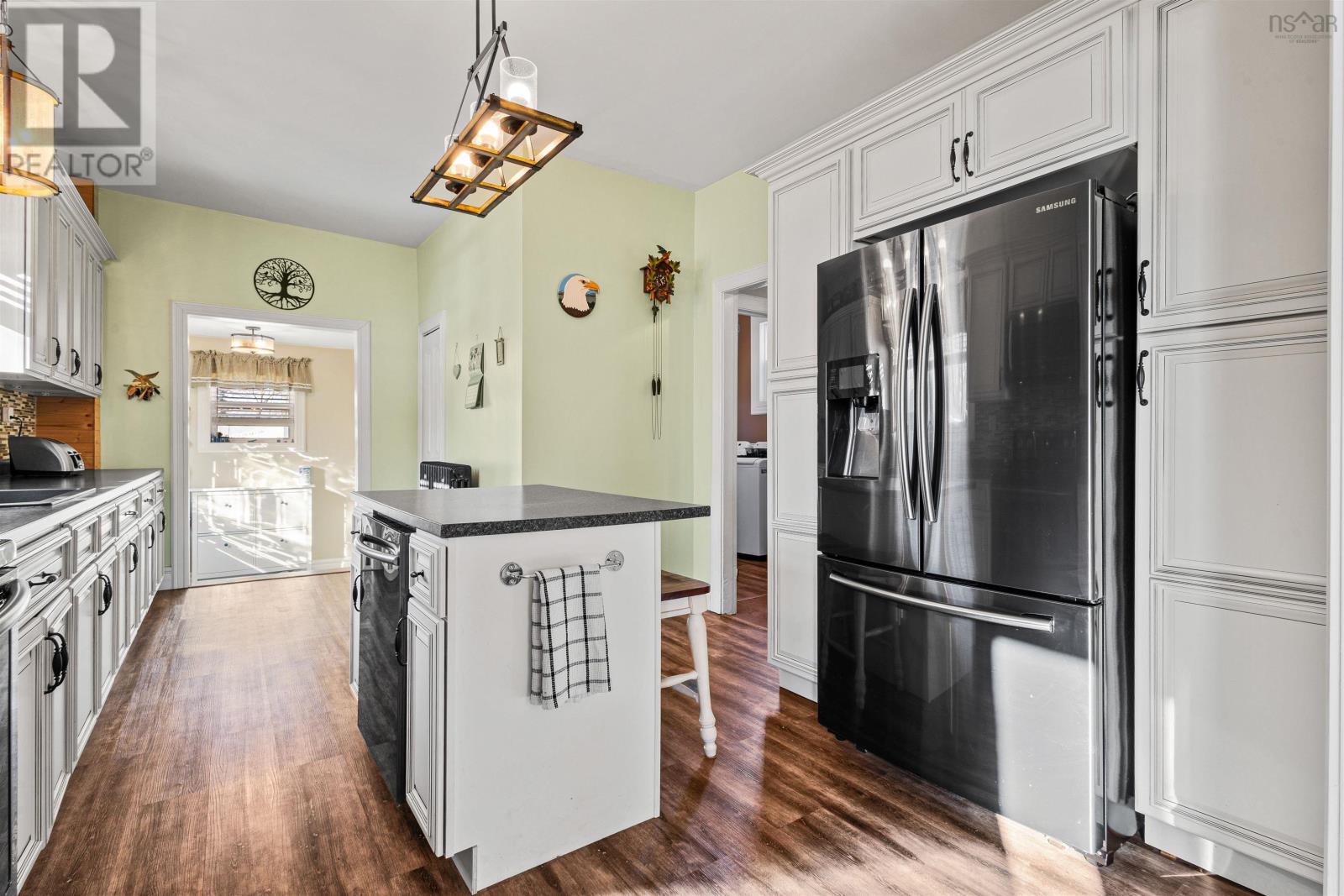 9 Mcdougall Street Property Photo 12
