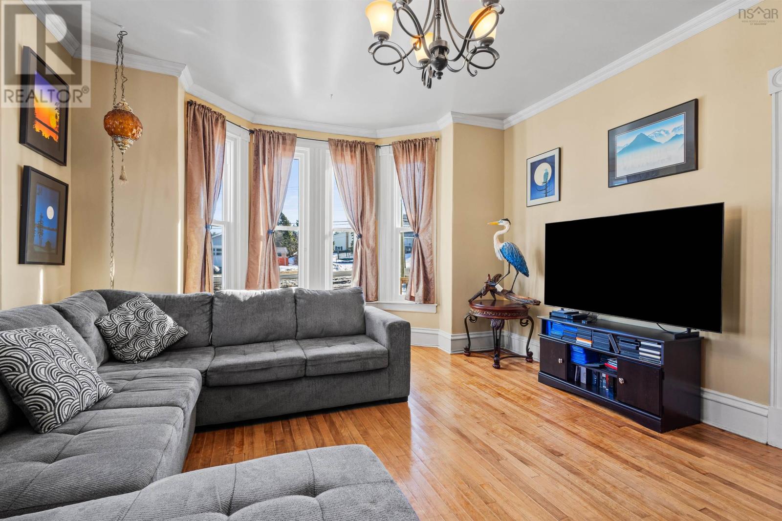 9 Mcdougall Street Property Photo 20