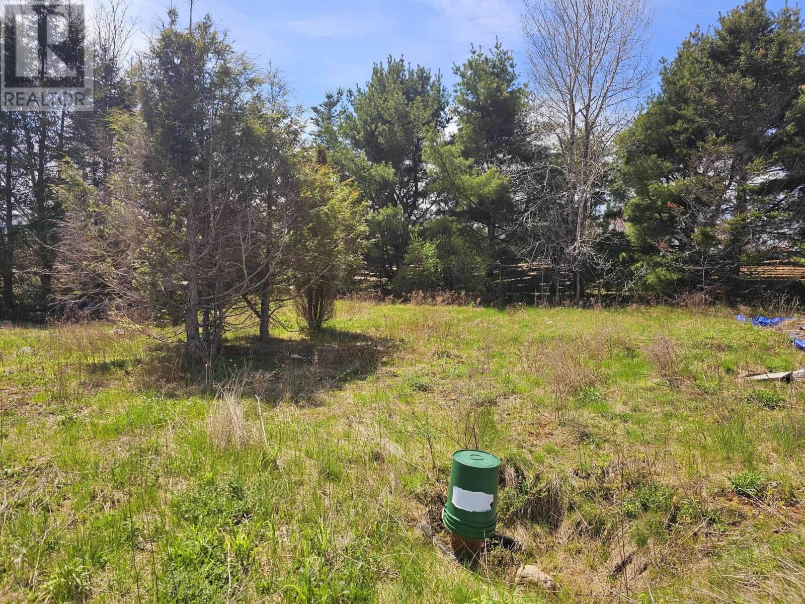 9260 Highway 2 Property Photo 3