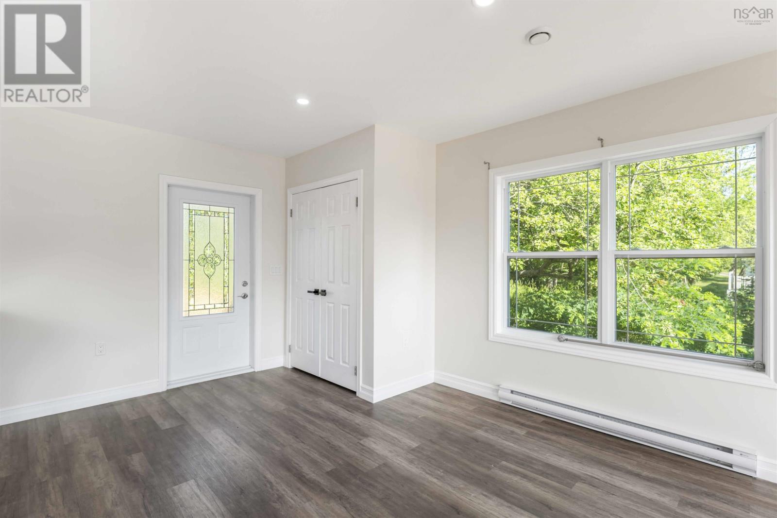 109 Second Avenue Property Photo 10