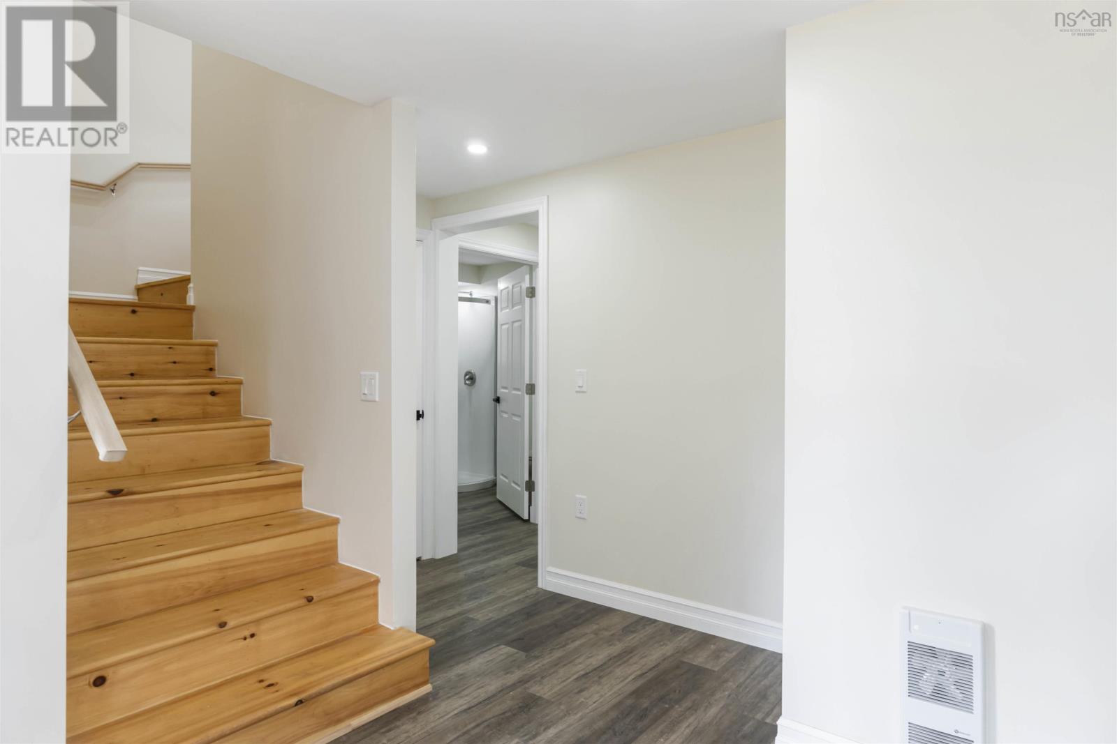 109 Second Avenue Property Photo 22