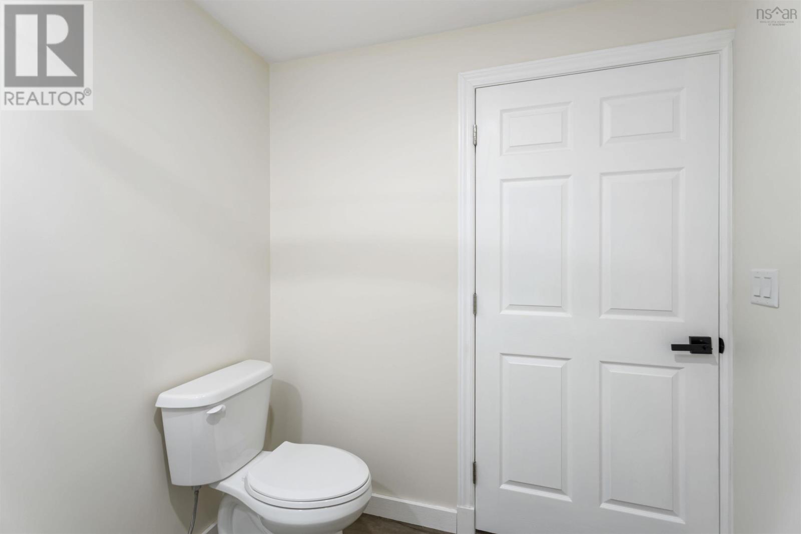 109 Second Avenue Property Photo 28