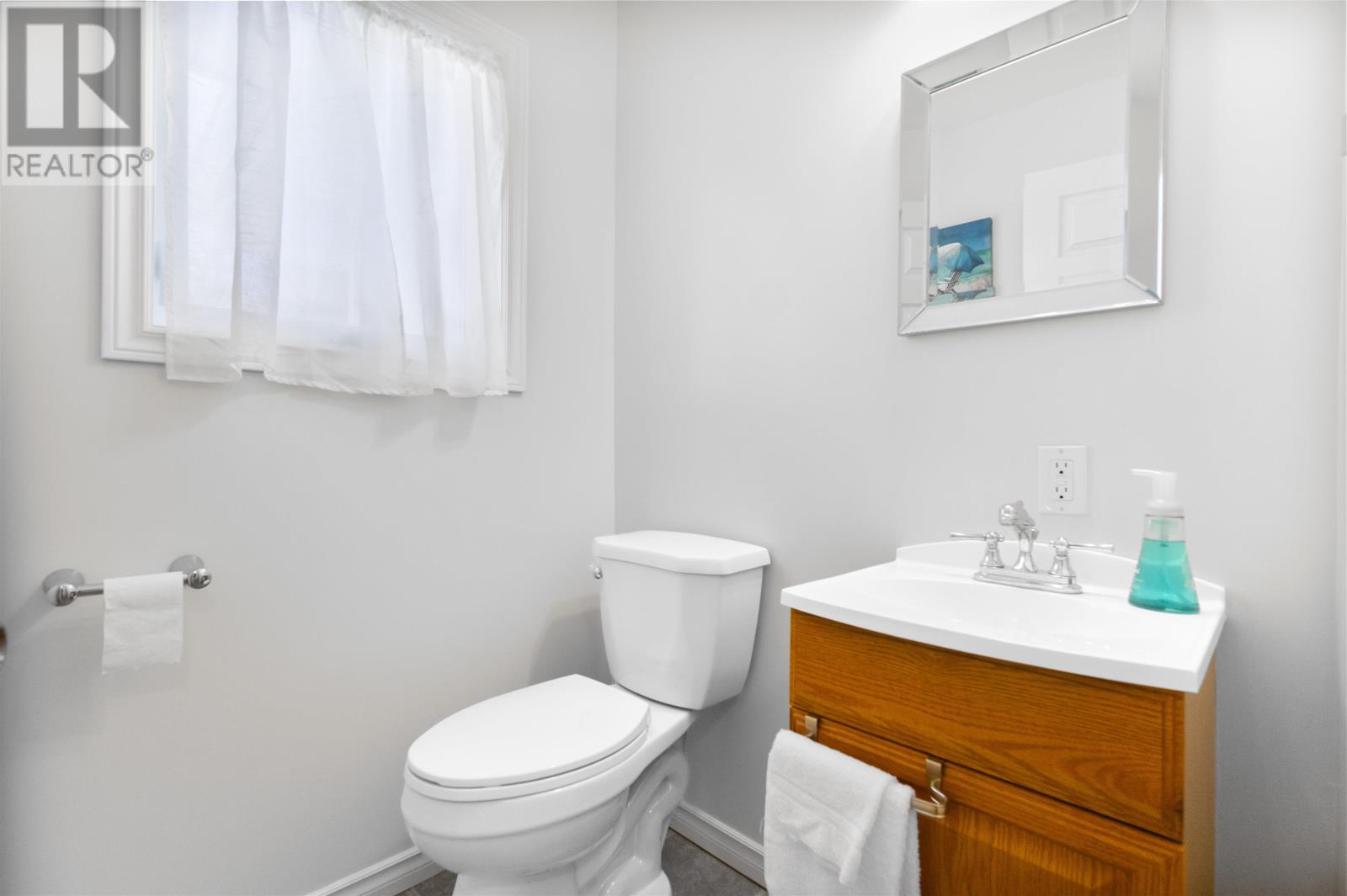 812 Main St. Property Photo 17