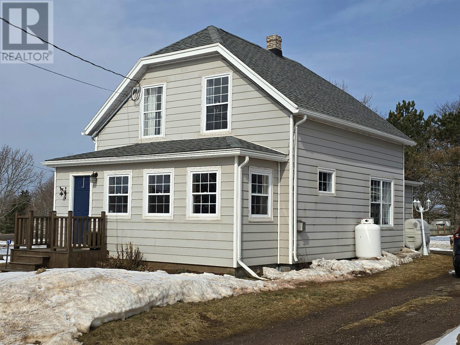 C1a1t0 Real Estate Listings Main Image