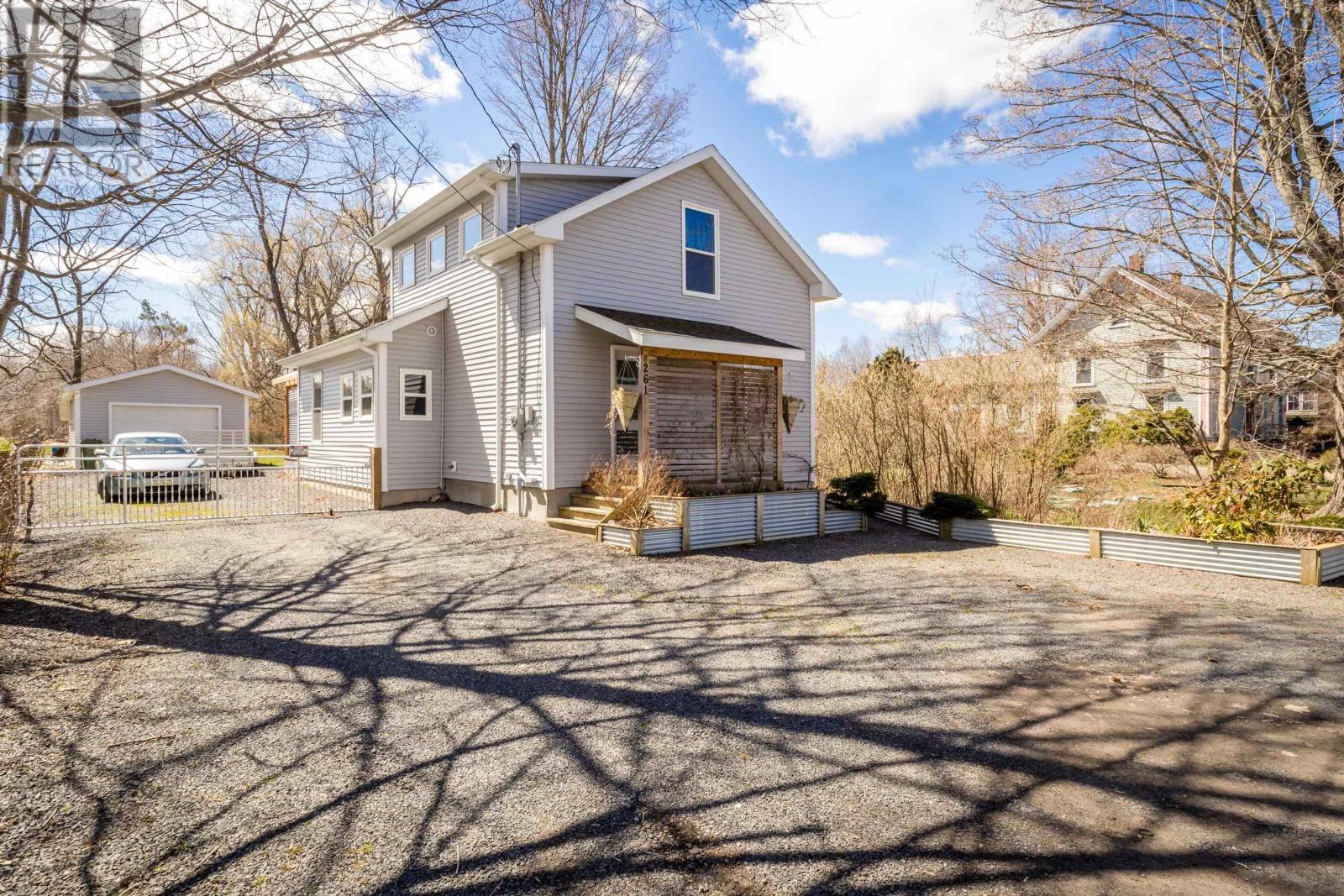 Berwick Real Estate Listings Main Image