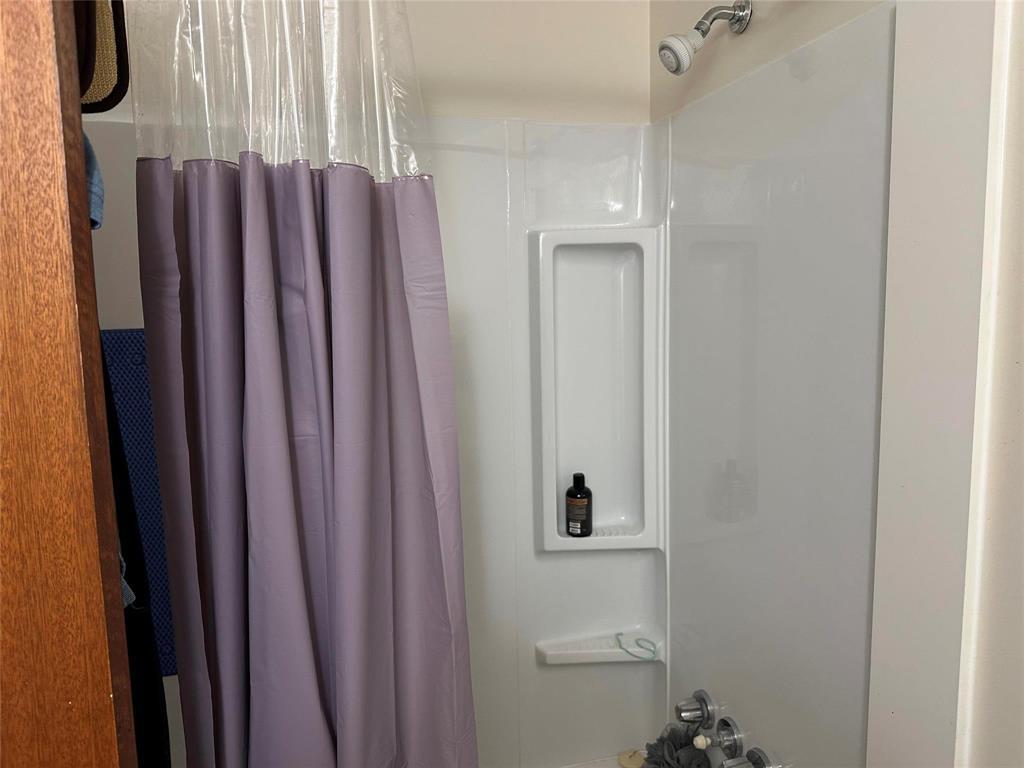 313 Struthers Street Property Photo 10