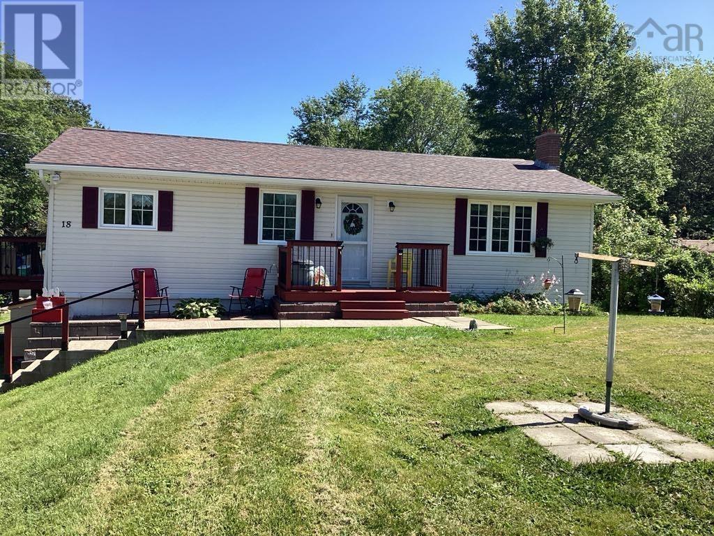 18 Chesapeake Road Property Photo