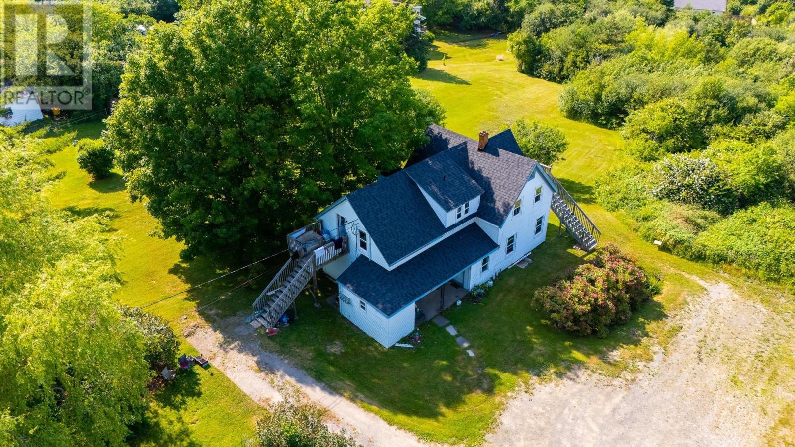 58 Carleton Street Property Photo 6